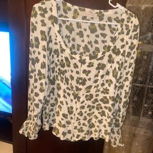 LOFT Women's Cream and Olive Patterned Blouse